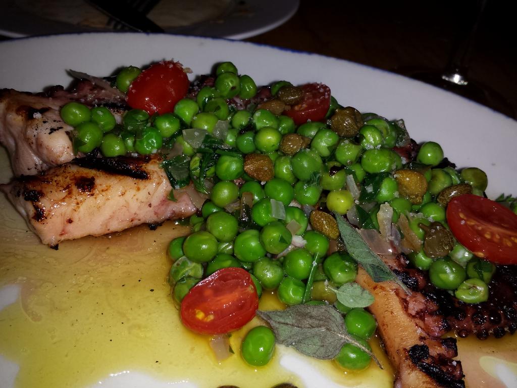 .<a href="/mamakastaverna/">Mamakas Taverna</a> You guys know octopus...very well!! Highly recommend #greek #octopus #delicious #ossington