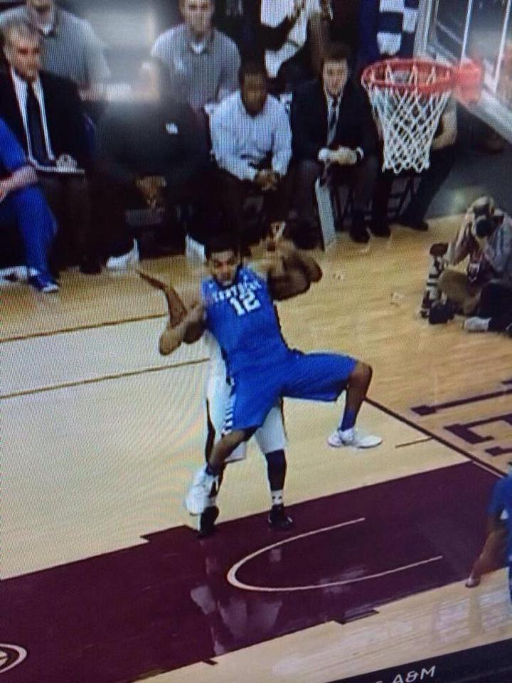 TrueToRecruits's tweet photo. Please #RefsGotItWrong no more of this #BBN http://t.co/OS8J0cSxMf