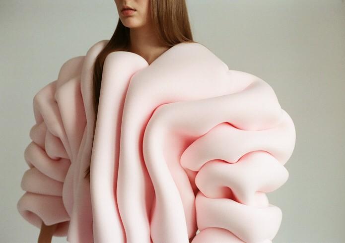 GolgiDigger's tweet photo. this lady knows fashion!!! http://t.co/Di5cIo58mH