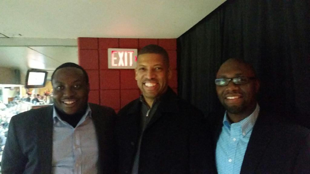 timclarkdc's tweet photo. Great running into @KJ_MayorJohnson at the @WashWizards game tonight. @TimothyWhiteDC http://t.co/1H3lvEPNU0