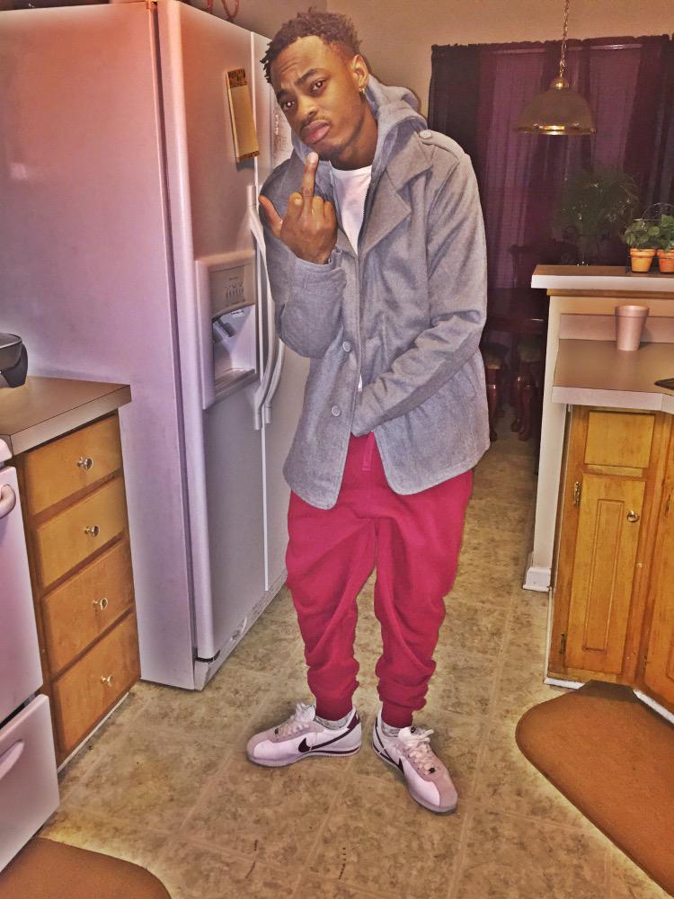 _DopeClanDT's tweet photo. 🌵uck Yo Fashion 💯👌 http://t.co/KoUkF5mUgl
