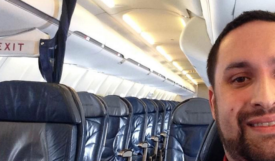 cnni's tweet image. Dream come true? Man finds himself alone on a Delta Airlines flight: cnn.it/1FTltC9 @ohhleary