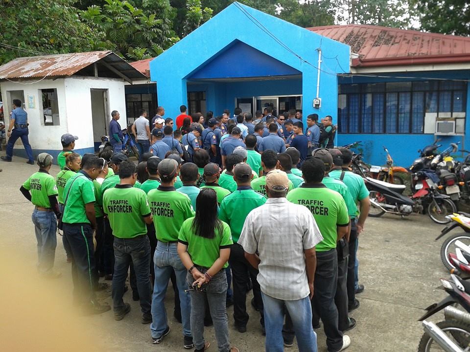 VALCPS8709's tweet photo. PI ADRIGADO conducted the daily accounting of VCPS Pers @ @Bukppo_PD @ @BUKPPO_PCR http://t.co/rGa9dXZY4d