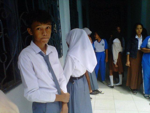 Ini dia wajah baru di pengurus osis periode 2015/2016 namanya majid