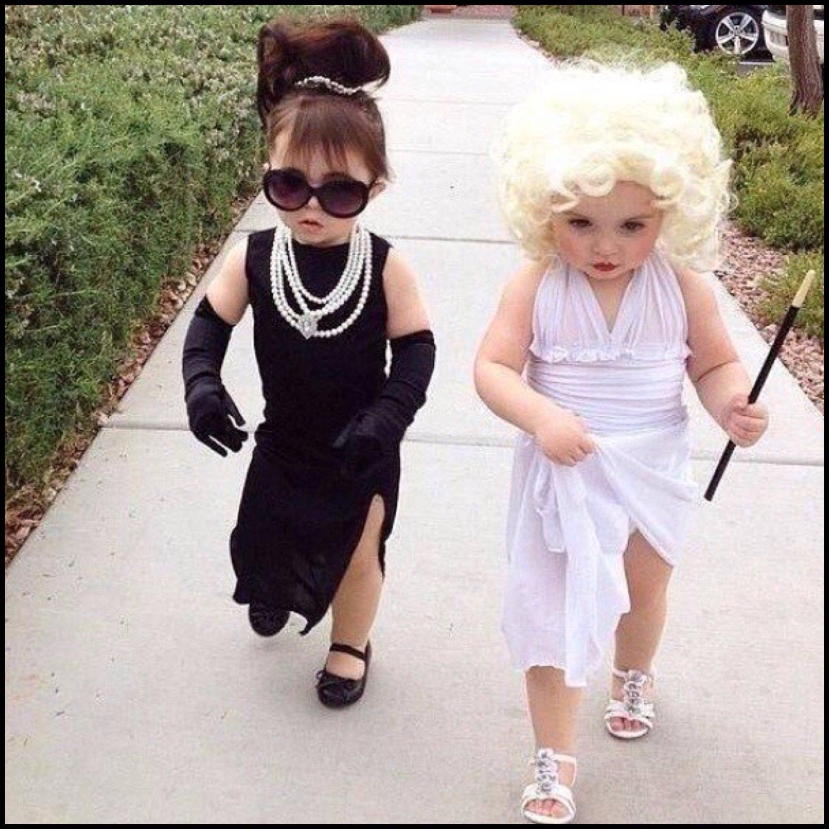 Девочки подружки. Девушки такие разные стих. Стильные маленькие девочки. Девчонки они такие девочки. Модные детки.