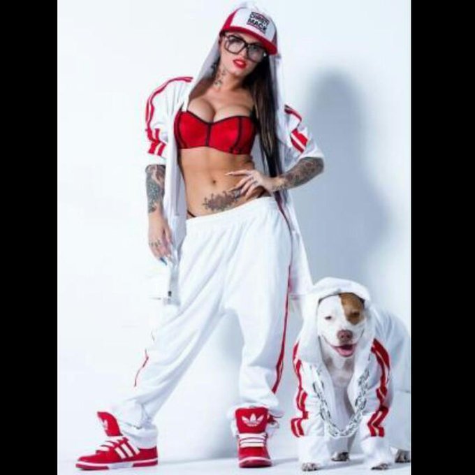 Pitrick Swayzee is such a gangster... just like her mommy. http://t.co/VYpKoK5GgE<a href="/tag/notmybirthdaysuit"class="tags"><span>#notmybirthdaysuit</span></a>