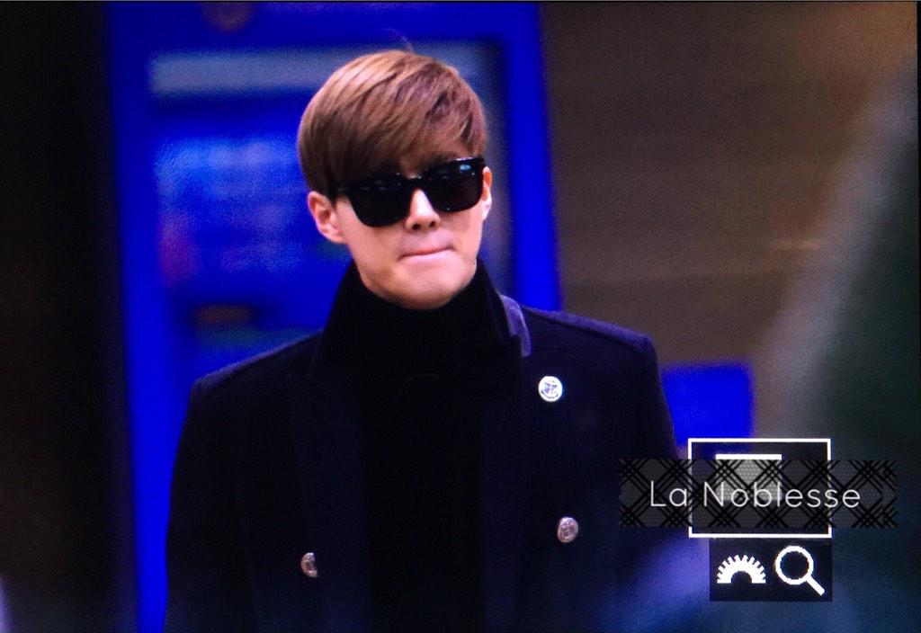 LaNoblesse_0522's tweet photo. 150114 인천공항 #수호 #SUHO Hi! http://t.co/sFyr4mwFPp