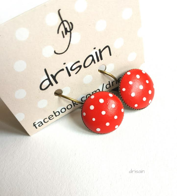 drisain's tweet photo. Have a little piece of Elvis today! ;) 
https://t.co/S0oRjz7dNI?
#rockabilly #polkadot #estoniandesign #fimojewelry http://t.co/x22VCk4IEE