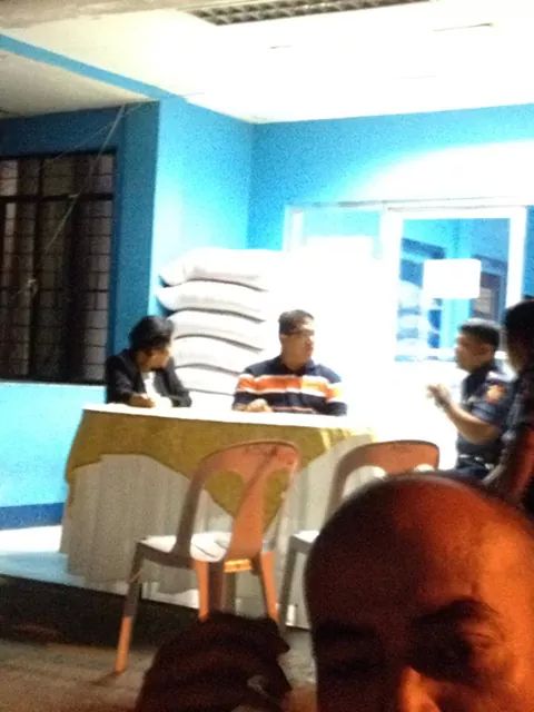 VALCPS8709's tweet photo. Hon.Mayor Azucena P.Huervas &amp; d City Councilors held diner @ Valencia City Police Station @Bukppo_PD @BUKPPO_PCR http://t.co/Ssq3MUpMqG
