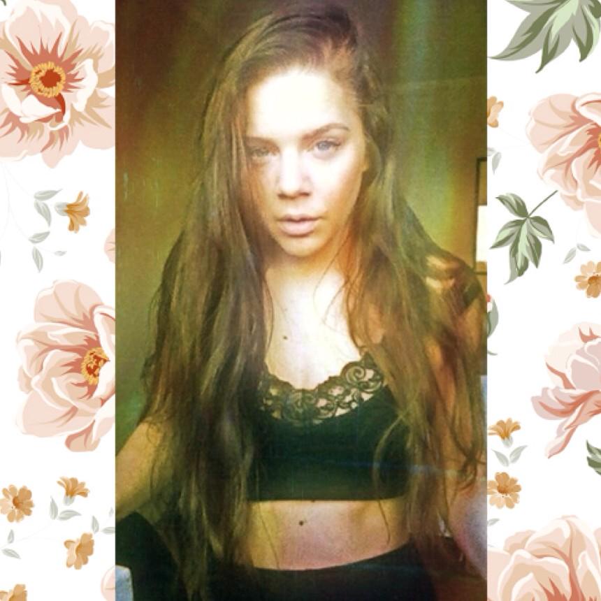 AmandaHalldan13's tweet photo. Flowers and filters http://t.co/WeATKxGMRP