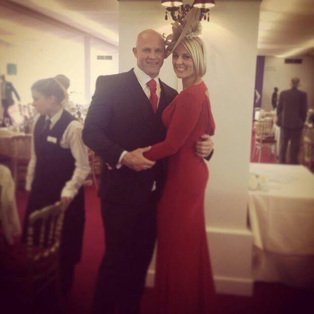 KeithSenior4's tweet image. Happy birthday @EmCobRedone my partner,training bud and best friend #bigbird #gymbud #runningbud #bud #birthdaygirl x