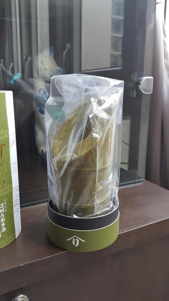 iannnnn's tweet image. แพ็กเกจขนมญี่ปุ่นโคตรเจ๋งน้ำตาไหลเลย ฉันจะกล้ากินไหม (╥﹏╥)