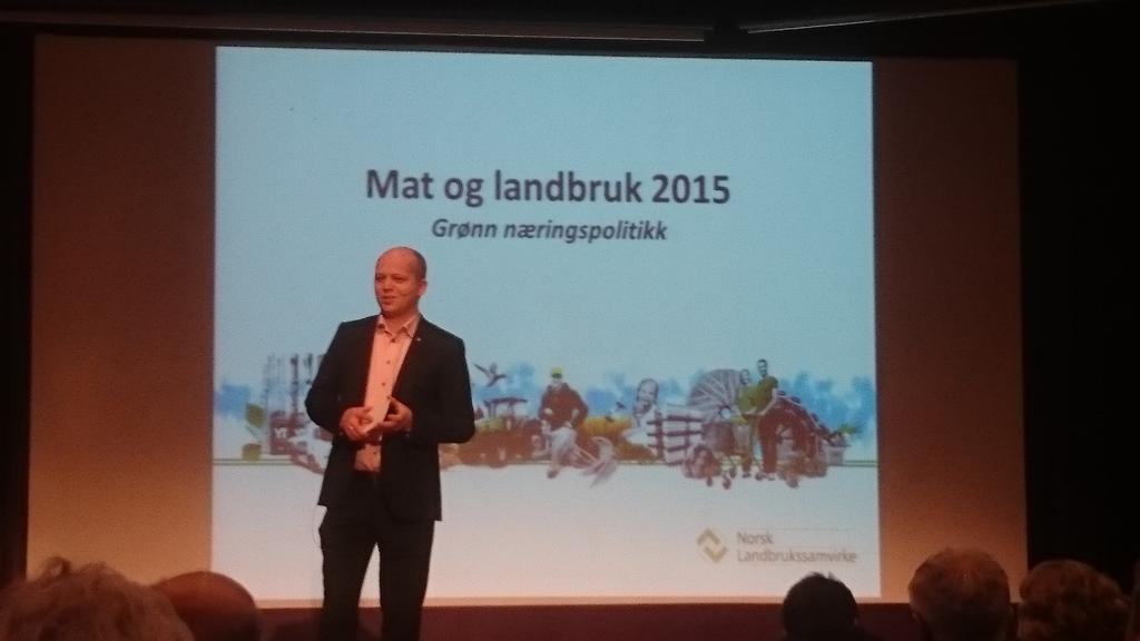 Vedum skryter av <a href="/KrFNorge/">Kristelig Folkeparti</a> og <a href="/Venstre/">Venstre</a> som rettet opp i Regjeringens kutt til forskning i landbruket #matoglandbruk