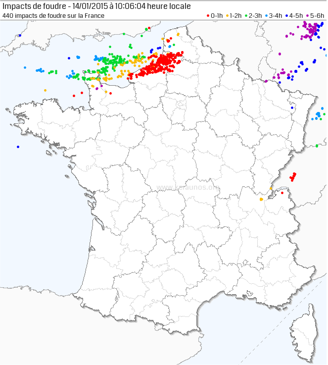 Après plusieurs semaines d'absence, les #orages font leur retour sur la France. + de 400 impacts depuis 4h ce matin.