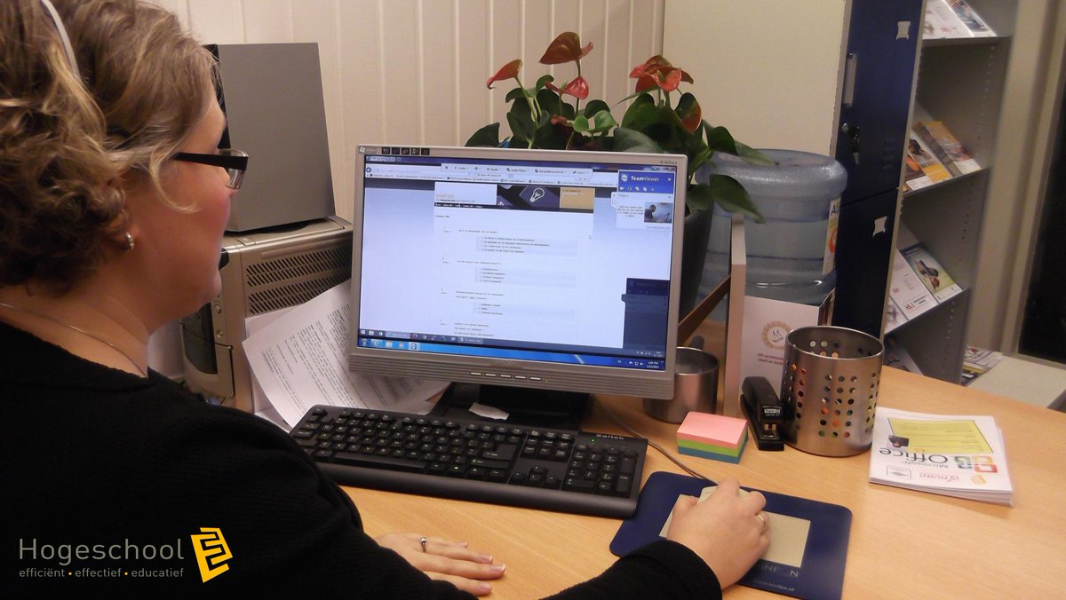 hogeschoole3's tweet photo. Bij Hogeschool E3 kunnen mensen 24/7 examens afleggen middels een webcam. Erg handig als u iets verder weg woont! http://t.co/lEq5KfJdrd