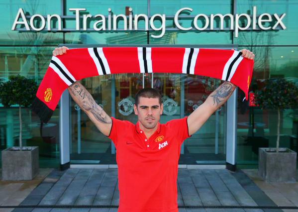 Happy birthday best regards from Indonesia! Selamat ulang tahun yang ke-33 Victor Valdes! 