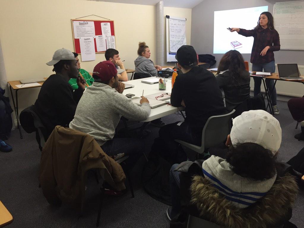 SoundSkool's tweet photo. Our level 1 Artist Development Students having a #Drugs workshop with @AddactionBrent http://t.co/SrFlgwAaMH