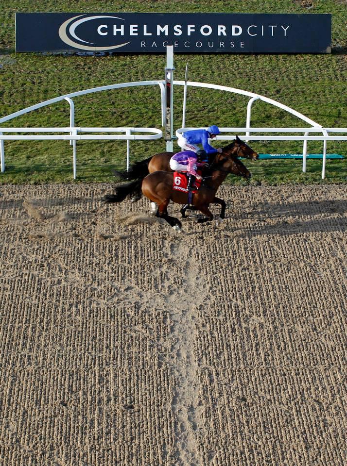 CojarecUK's tweet photo. Great photo of Chelmsford City http://t.co/XAsICX9Us2