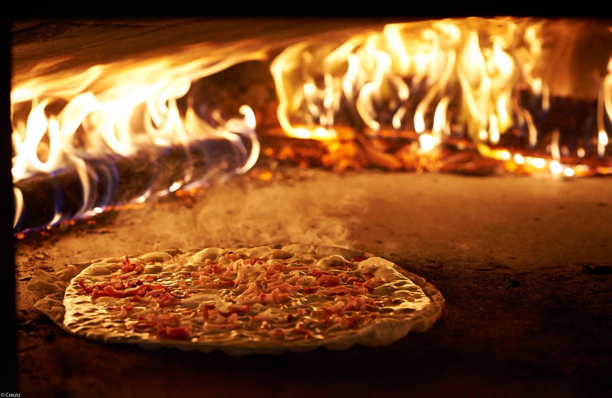 AmbAlsace's tweet photo. Notre prochain Moment Gourmand aura lieu le 27/01 ! Au menu : Assortiment de tartes flambées ! http://t.co/GacNSKHVhr http://t.co/5srHyccdJ9