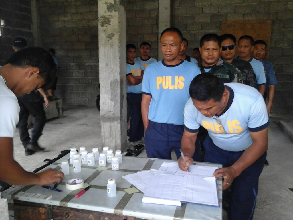 Cabanglasan_MPS's tweet photo. 14 Jan 2015, Buk PPO &amp; Buk PCLO conducted mandatory drug testing to personnel of this stn. @BUKPPO_PCR @Bukppo_PD http://t.co/HXFjRJYBZR