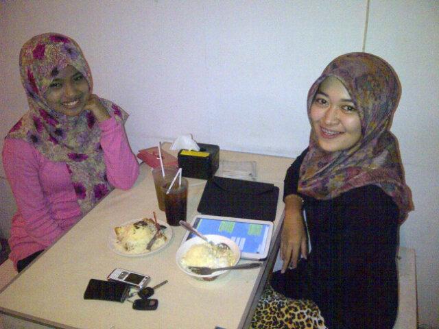 Awalnya sih mau renang tp udah pd tutup yaudah nyangkut disini deh jadinya <a href="/aniayya/">IG: ANIAYYA</a> :))) *updet biar dpt diskon* :p