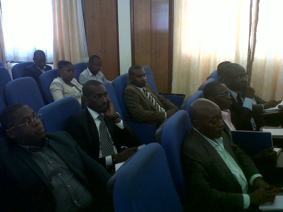 AvenuedeCointet's tweet photo. #GABON #MISPID séminaire animé par l'#ANINF ce matin sur les thèmes politique, charte de sécurité du SI, et licences. http://t.co/KAgRhsDre4