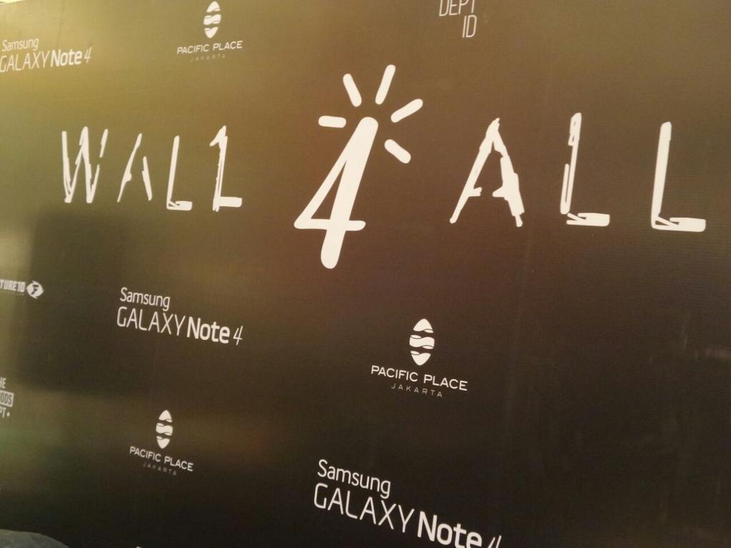 samsungID's tweet photo. Hi! saat ini kita ada di acara Wall 4 All. Lanjutan dari #Note4Collaboration. Ada kolaborasi apa disini? #Note4Art http://t.co/jeq64uhpHo