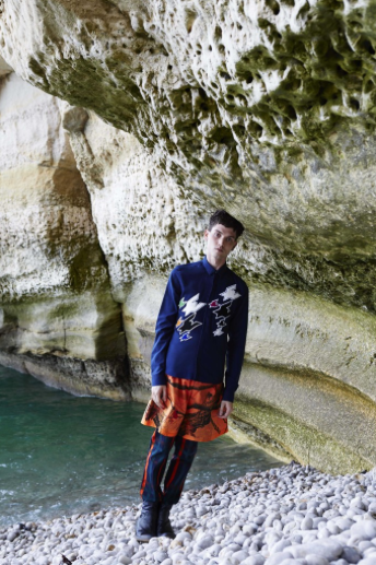 KRISVANASSCHE's tweet photo. KRISVANASSCHE FW14.15 featured in @FlauntMagazine http://t.co/AgGAqZSG6G Stylist: #elinbjursell Photo: #junkokawabata http://t.co/M6I2bMIl4y