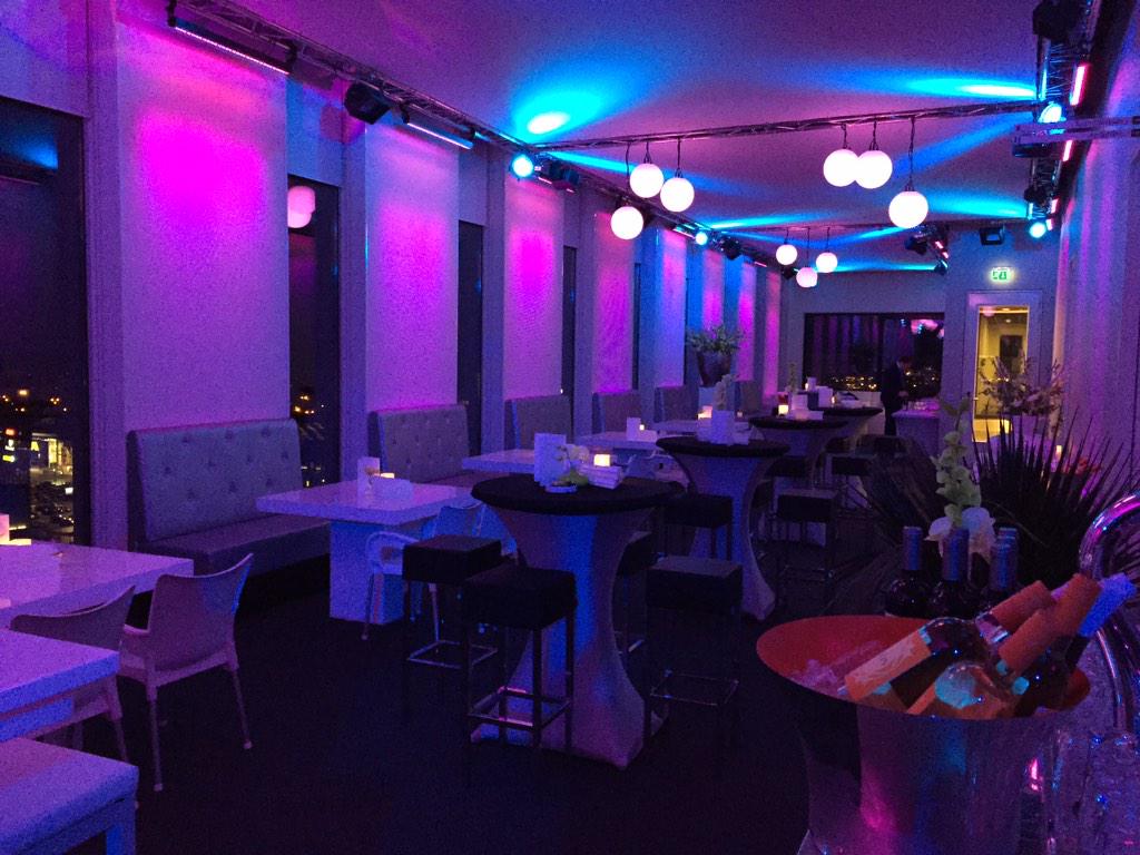 Hotellansink's tweet photo. Wij zijn er klaar voor; #catering #metuitzicht #120gasten http://t.co/4J0O3Z6JWX