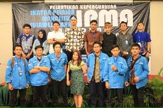 Selamat atas pelantikan pengurus IPMA SULBAR BANDUNG oleh gubernur SULBAR. Bandung, 11 Januari 2015