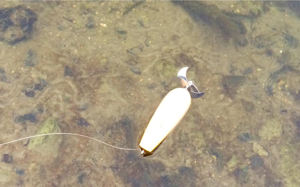 FROGPRODUCTS's tweet photo. 水面叩き系、リアWスウィッシャー！
ダブルバズル！ド派手なサウンドを奏でる。 http://t.co/uEBgXxHUoL