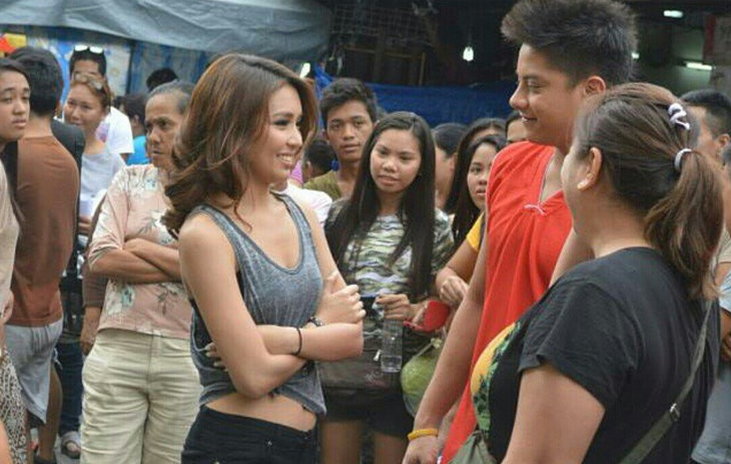 DanieLuvKathryn's tweet photo. “@ABSCBN_Showbiz: Kathryn, Daniel start shooting new movie http://t.co/uvO0pe4zlC http://t.co/V1sE0aDeBf” ~🐱