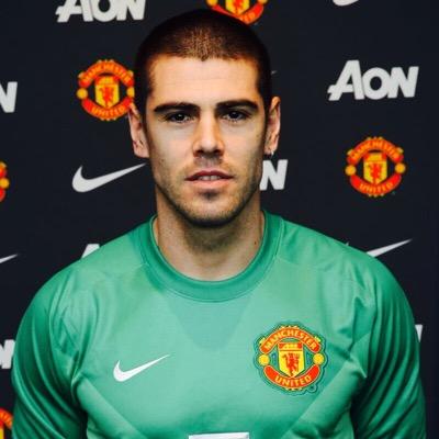 Happy Birthday :)

Glory Glory VICTOR VALDES    :) 