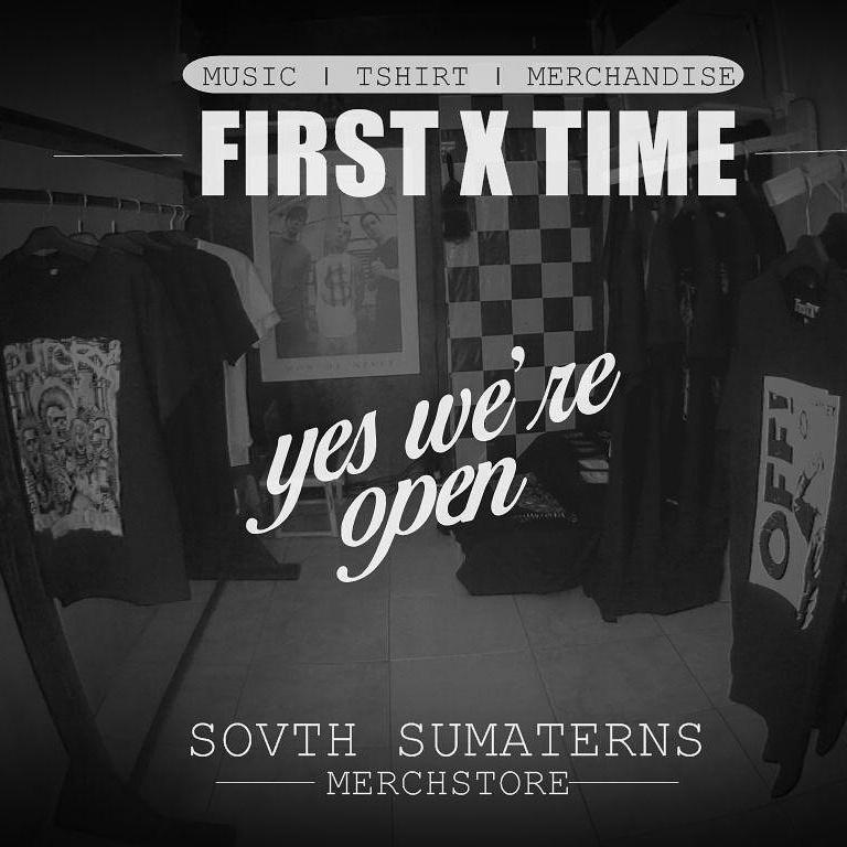 arysongeboy7's tweet photo. Yes ready merchandise @FxT_Merch  prabumulih,selatan sumatera (perumnas gunung ibul)
(hp) : 08963585542 http://t.co/iQflb9gVIT