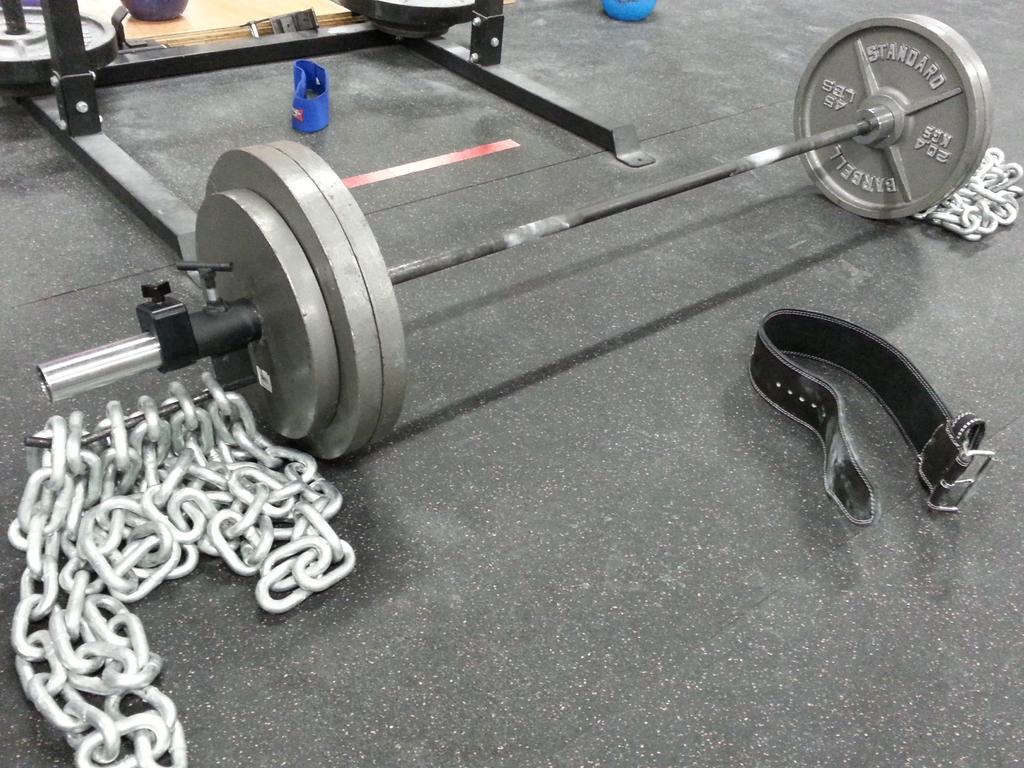 EvofitMike's tweet photo. 295# + 120# chains; working on speed/explosiveness/acceleration #evofitmike http://t.co/MKf7y5KPcA