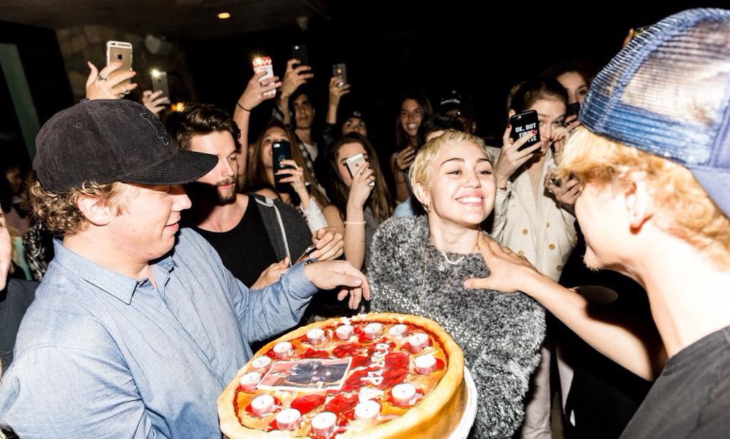 Miley at Cody Simpson\s birthday party! So happy!  