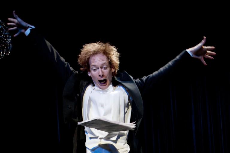 finlandinuk's tweet photo. Spectacular contemporary circus: 'The Pianist' now in #London @Circo_Aereo @MimeLondon Info: http://t.co/y2owaEUgJ6 http://t.co/tSPgTpHp50