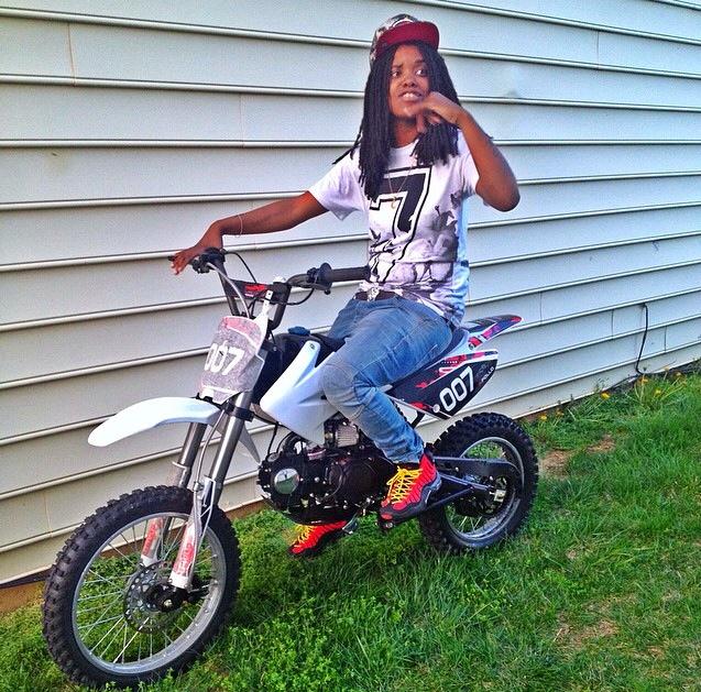 YouSoCrazyy's tweet photo. My Young Nigga Taught Me How 2⃣ Ride These Weak Ass Bikes #FreeNephew🔓💯 http://t.co/ijzqv8BRZw