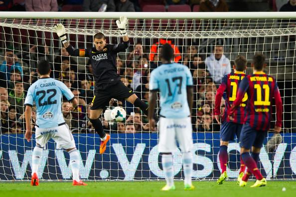 Only God knows how much we need leaders like Victor Valdes. Happy Birthday double V 