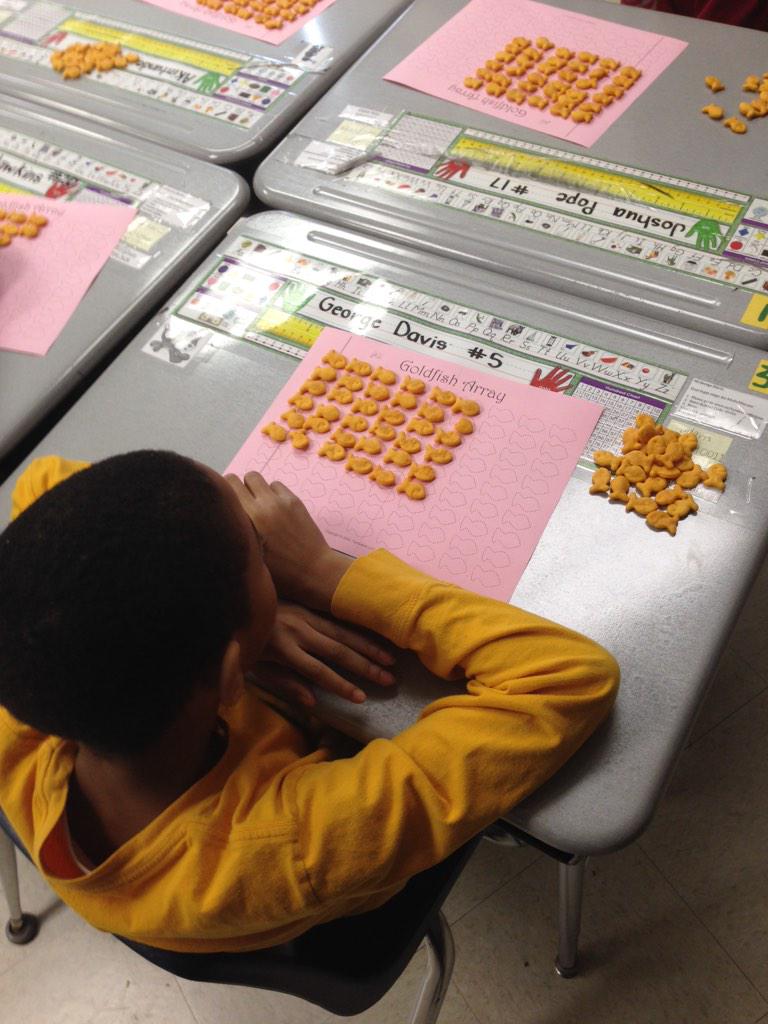 Using goldfish to make arrays. <a href="/TheHornetsHive/">Heather Hill School</a>