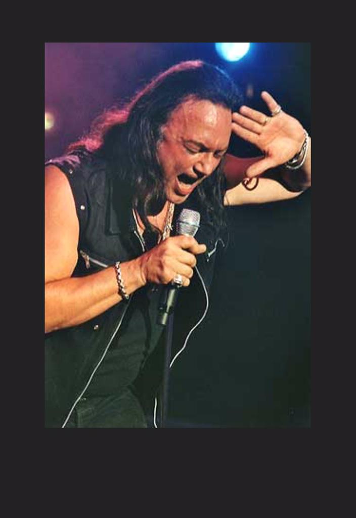 Happy Birthday to the great Geoff Tate!! 