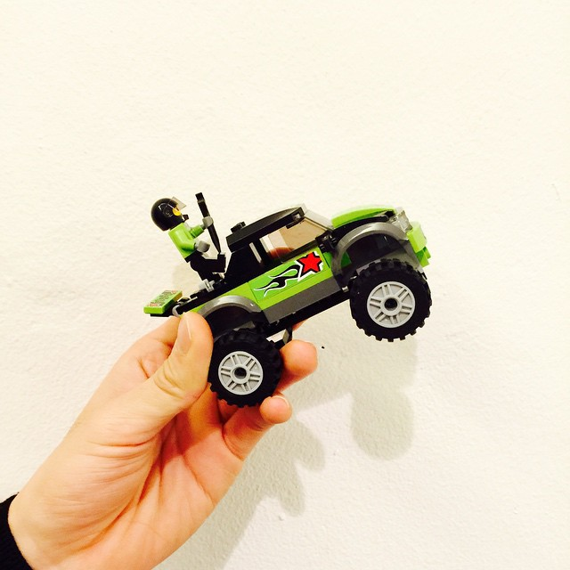 B7UkrtkIMAAOFEV.png:large