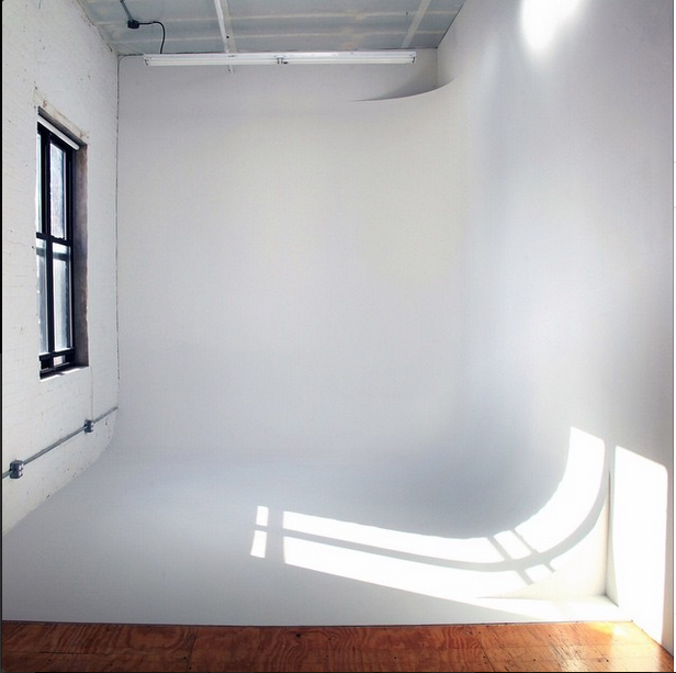 NYSTUDIOFACTORY's tweet photo. White Out! Our photographic studio is now available for bookings! Email: photography@nystudiofactory.com to inquire http://t.co/JeiYtN1Z2U