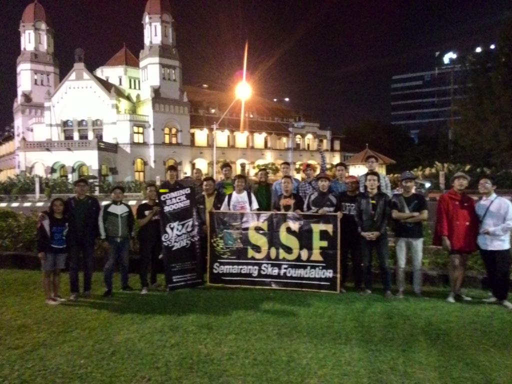 Woow ada saya heuu "<a href="/SemarangSkaFest/">Semarang Ska Foundation</a>: Akhir dari rapat hari ini #SemarangSkaFest #SemarangSkaFoundation "