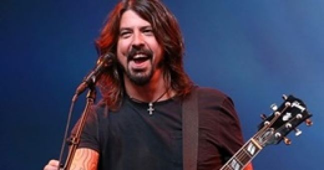 Happy Birthday Dave Grohl, Jason Bateman and Carl Weathers: Here\s why they\re all awesome  