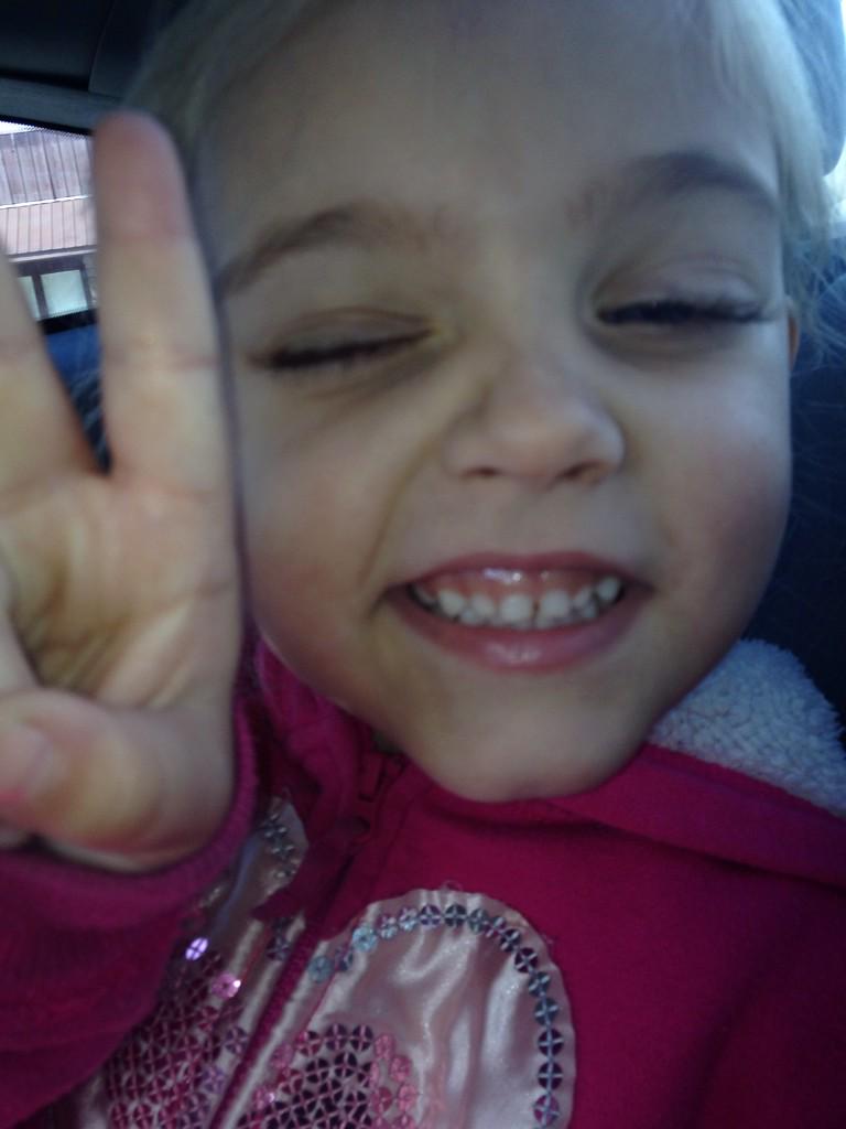 ChoateLilly's tweet photo. When bae calls you pretty http://t.co/R4V9amq5Ob