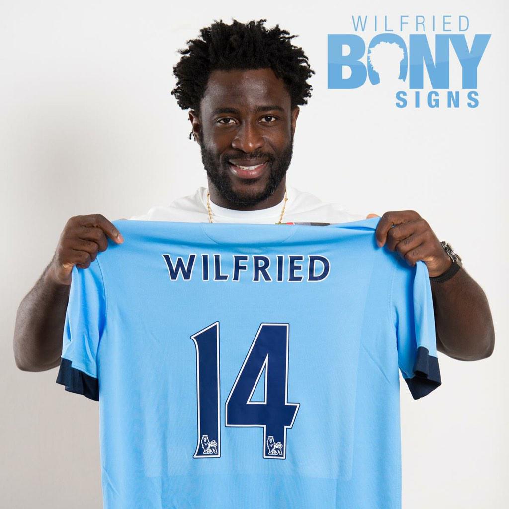 FutbolFolklore's tweet photo. #FolkloreInglés 
Oficial.
Wilfred Bony ficha con el Manchester City.
#MCFC http://t.co/Nn0iC2JQru
