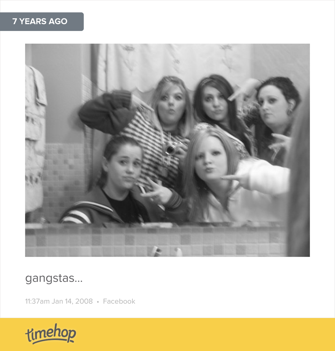 AngelaJarvis1's tweet photo. I can't believe this was 7 yrs ago! #ibegettinold http://t.co/mrDViLwrtd http://t.co/bgTc1kZvvl