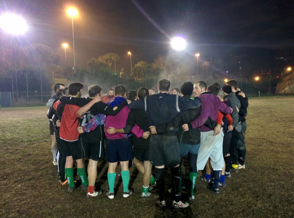 Fine allenamento! #RUGBYROMA2000 #FANGOeSUDORE #FamigliaOvale #ThisIsRugby