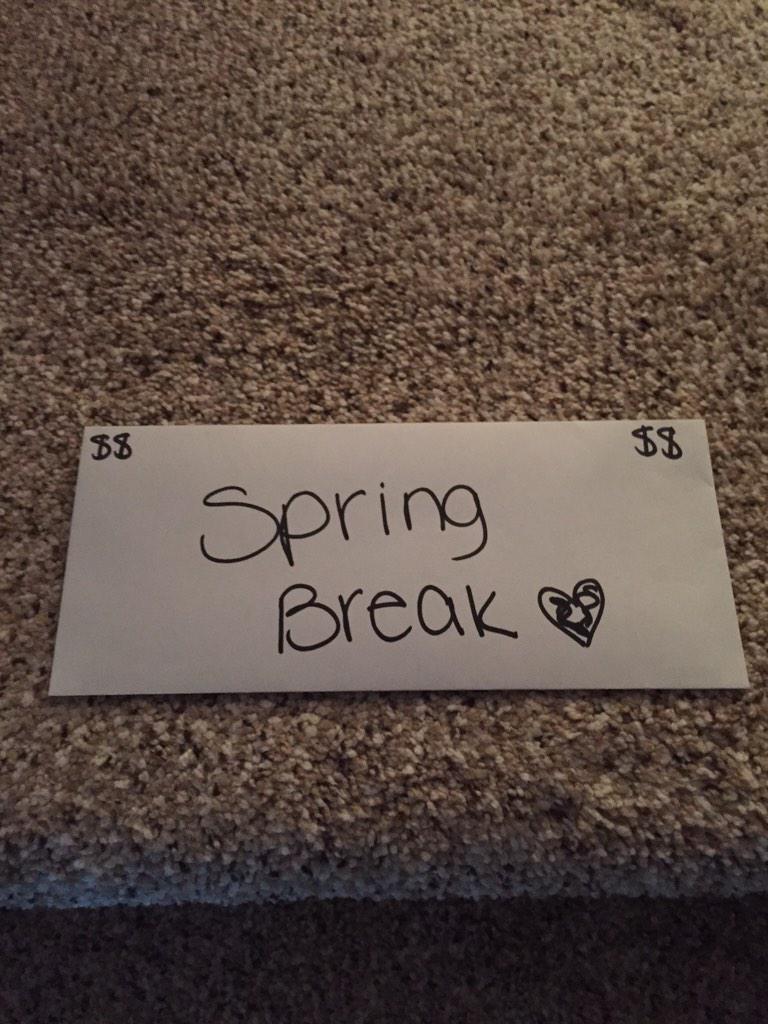 Brii9897's tweet image. Doin it the Dave Ramsey way 😂💁 #envelopesystem